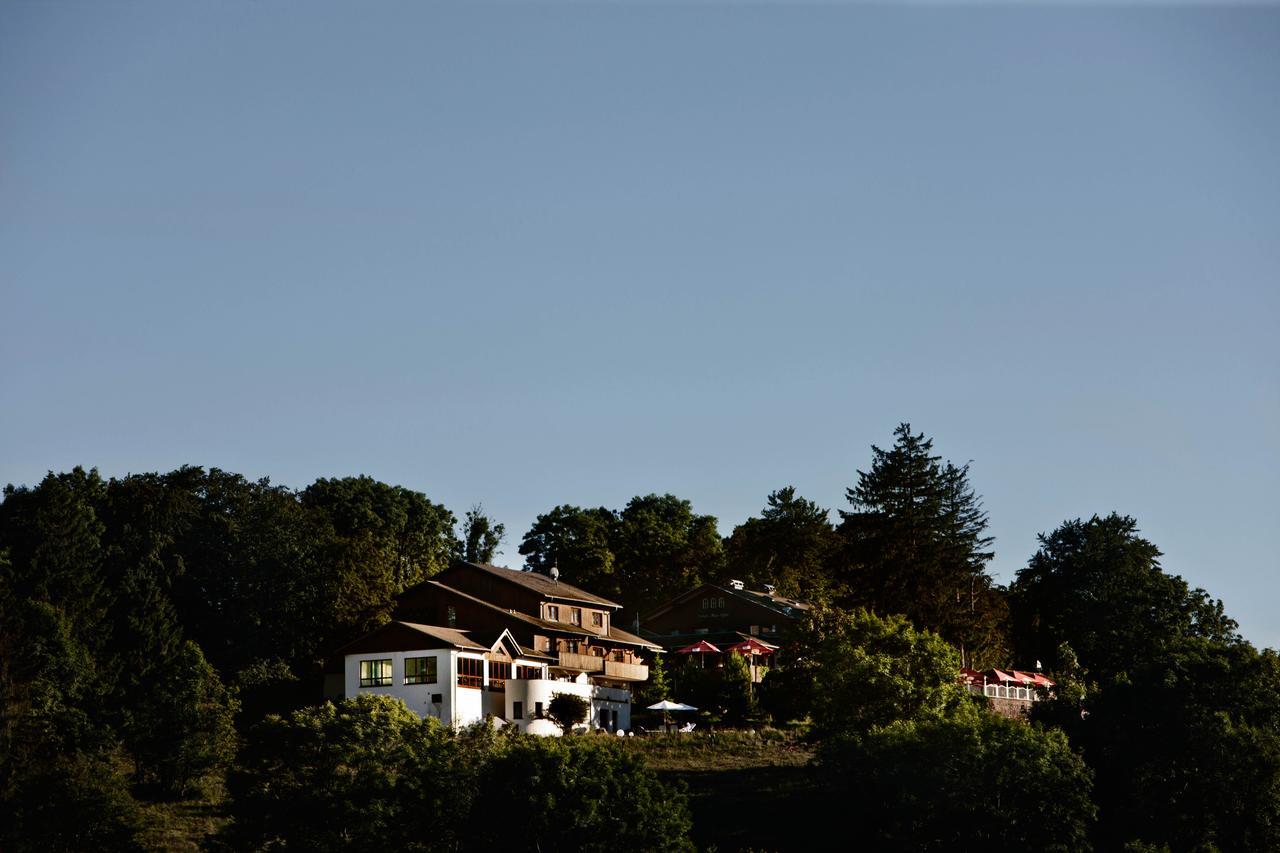Berghotel Lothar-Mai-Haus Hofbieber Exterior photo